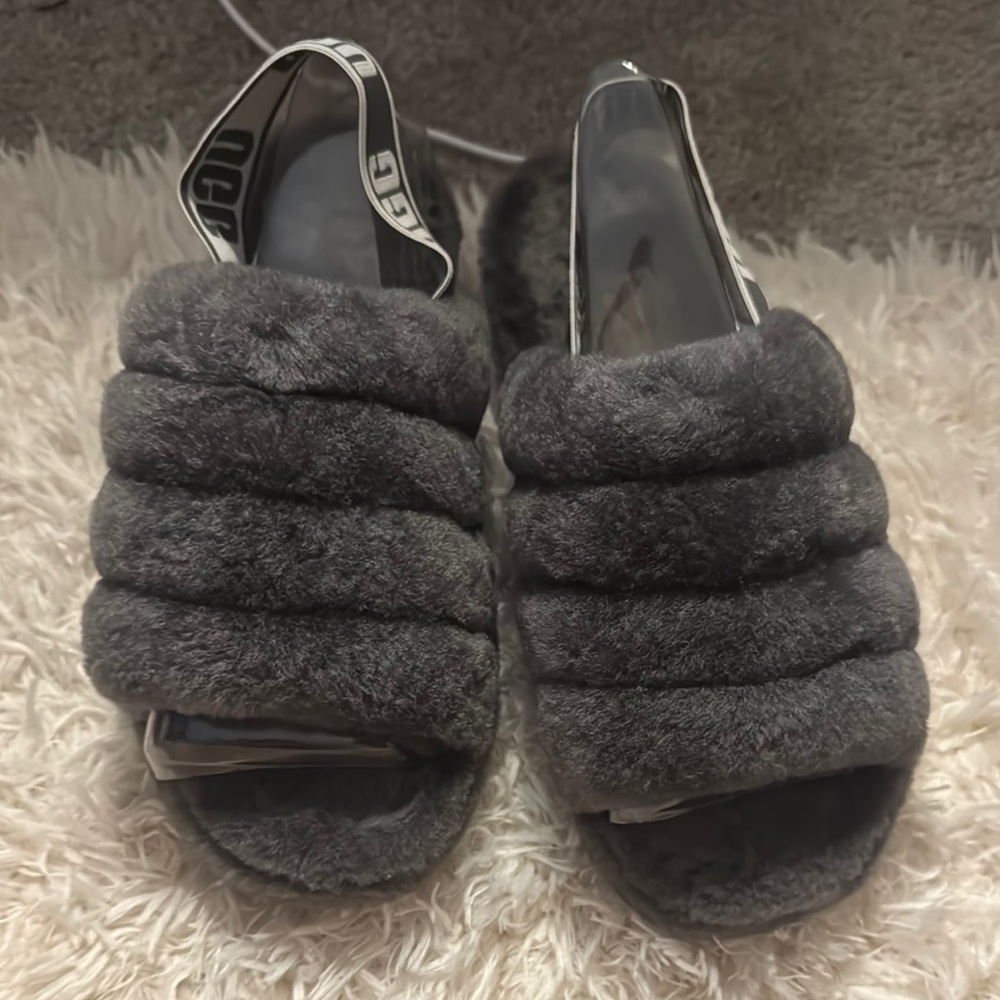 UGG Women's Gray Fluffy Slide Slippers